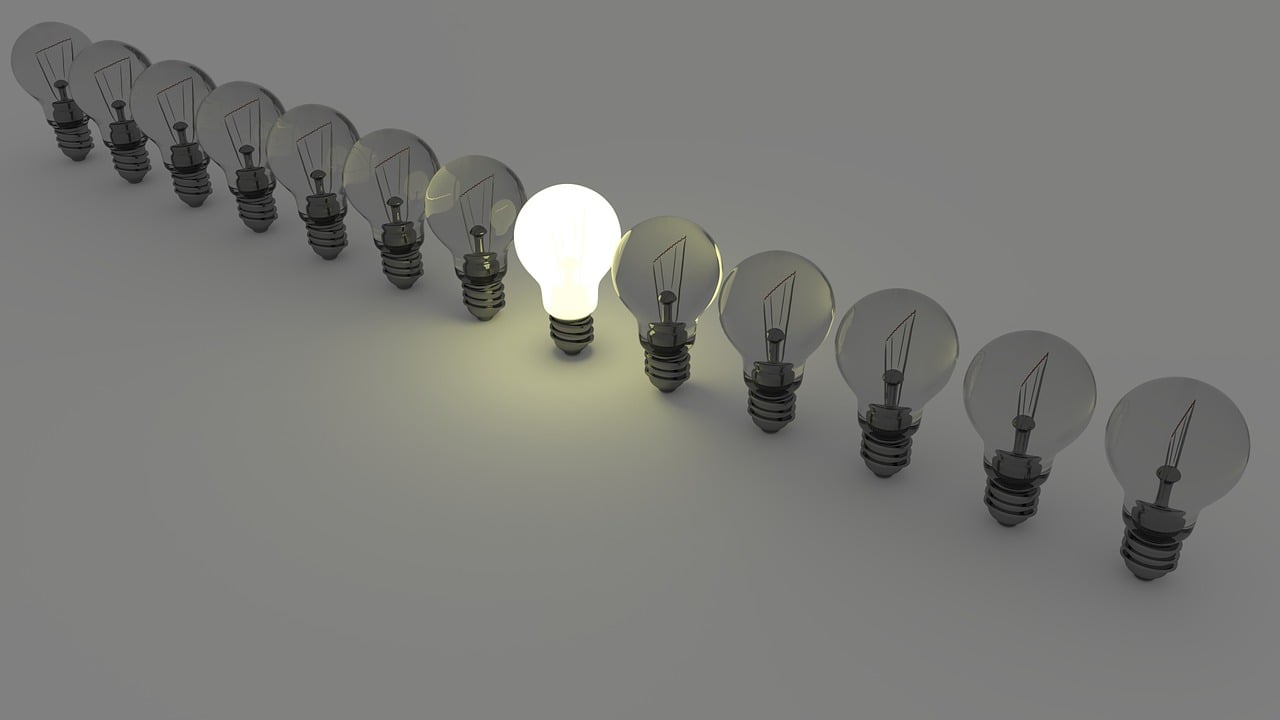 Tips Hemat Energi: Gunakan Lampu LED untuk Efisiensi Energi